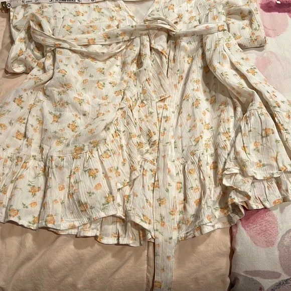 Billabong Wrap and Roll Floral mini dress - Picture 6 of 8